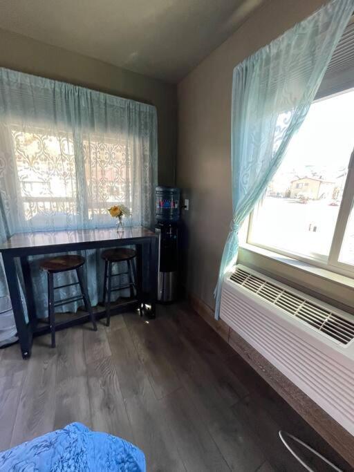 Parkway Yellowstone Guest House Room #1 جاردينر المظهر الخارجي الصورة